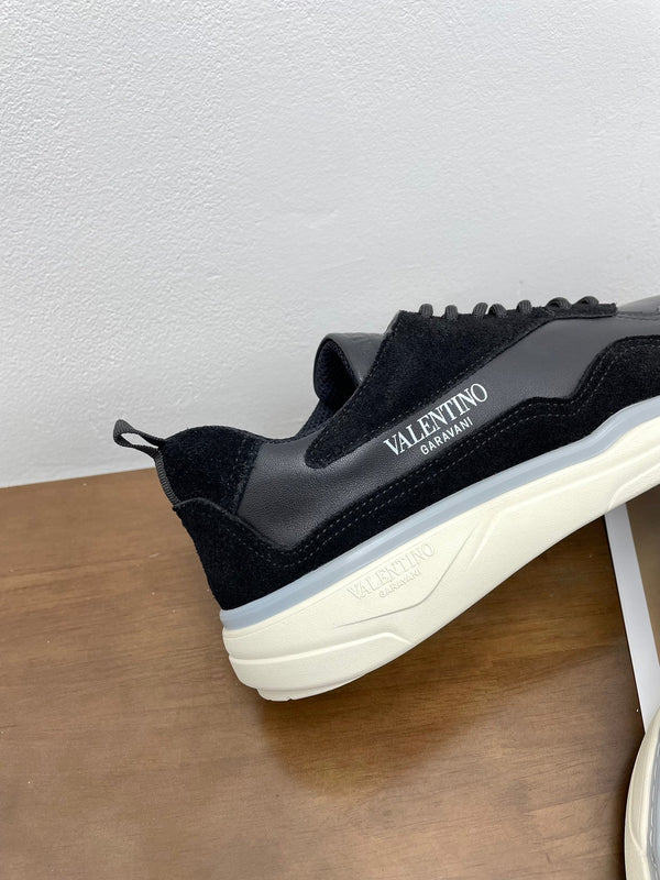 Gumboy Calfskin Sneaker Black 990115