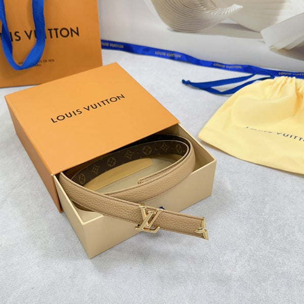 Pretty LV 20mm Reversible Belt Brown Grained Calfskin