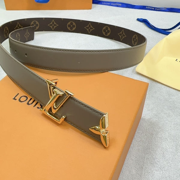 Pretty LV 30mm Reversible Belt Grey Calfskin