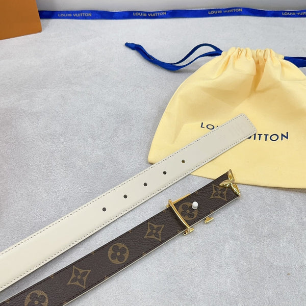 Pretty LV 30mm Reversible Belt Cream Calfskin