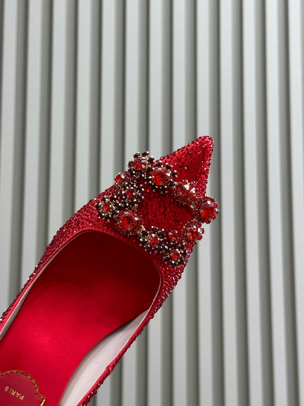 Décolleté con fibbia in strass a forma di fiore 85 in pelle rossa con cristalli