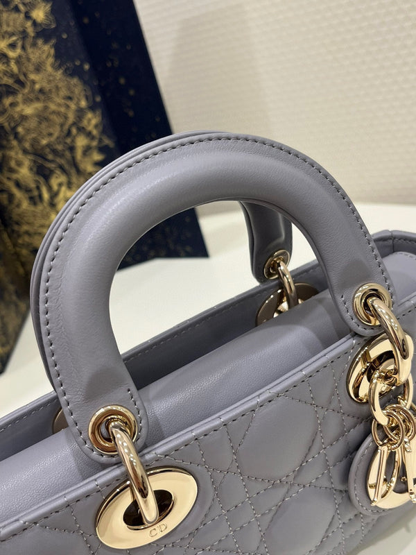 SMALL D-JOY BAG 22 IN GREY LAMBSKIN