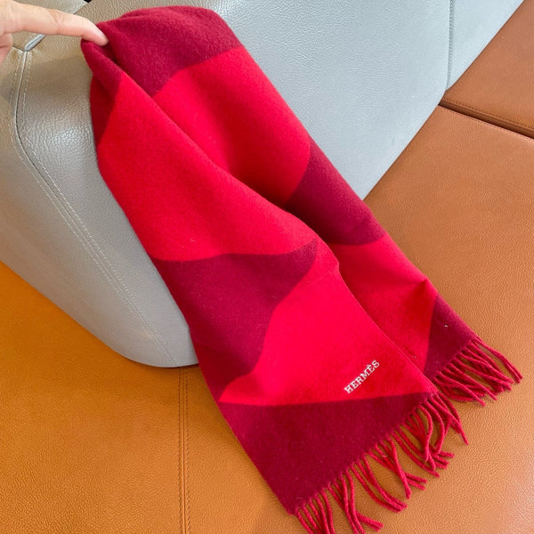 Geometric Scarf 151 CM IN Dark Red Mix Bright Red Cashmere