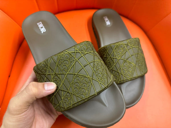 CD AQUA EMBROIDED SANDAL OLIVE FABRIC