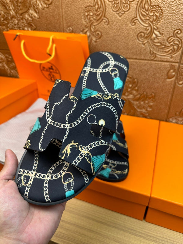 HM IZMIR SANDAL DENIM COLOR SUEDE WITH CHAIN MOTIF