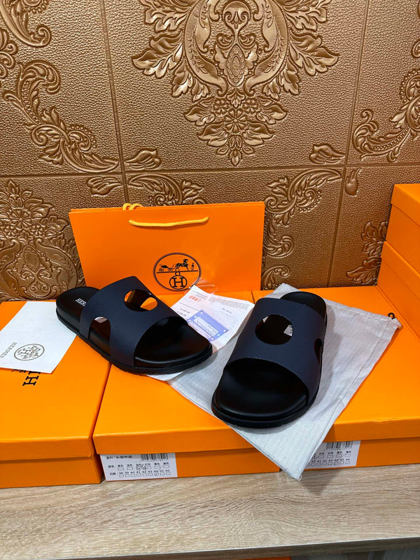 HM CIRCLE CUT SANDAL PRUSSIAN BLUE CALFSKIN