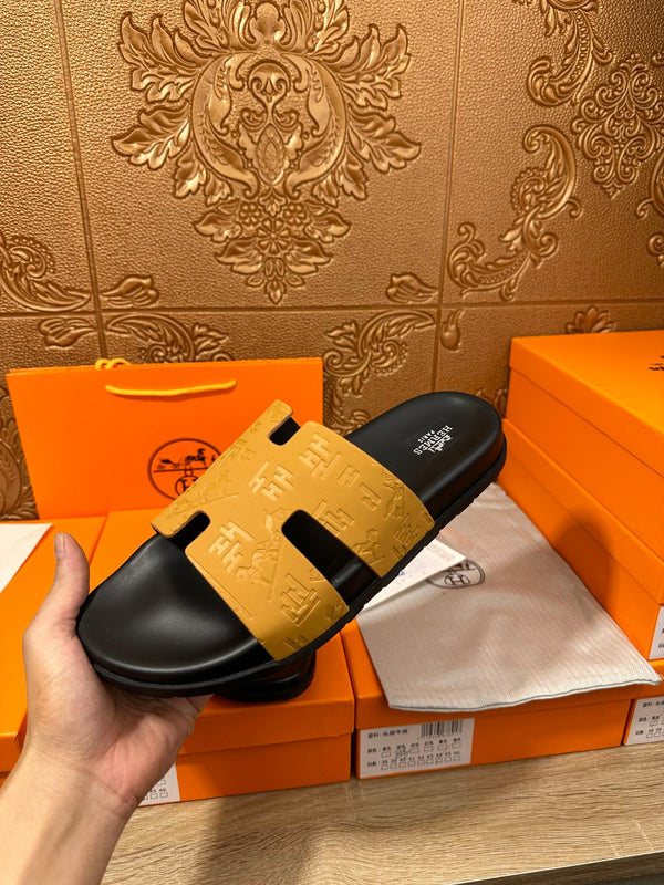 HM IZMIR SLIPPER SAFFRON AND BLACK CALFSKIN