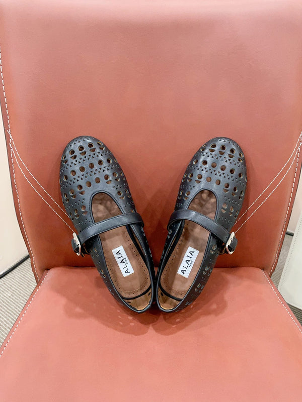 BALLERINA ALAIA HOLLOW IN PELLE DI AGNELLO NERA