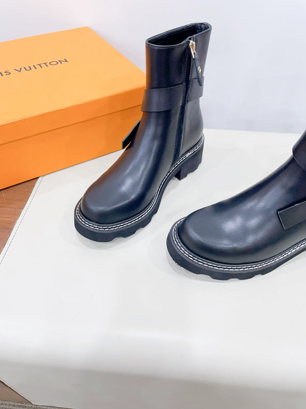 Stivaletto LV Beaubourg in pelle di vitello nera liscia