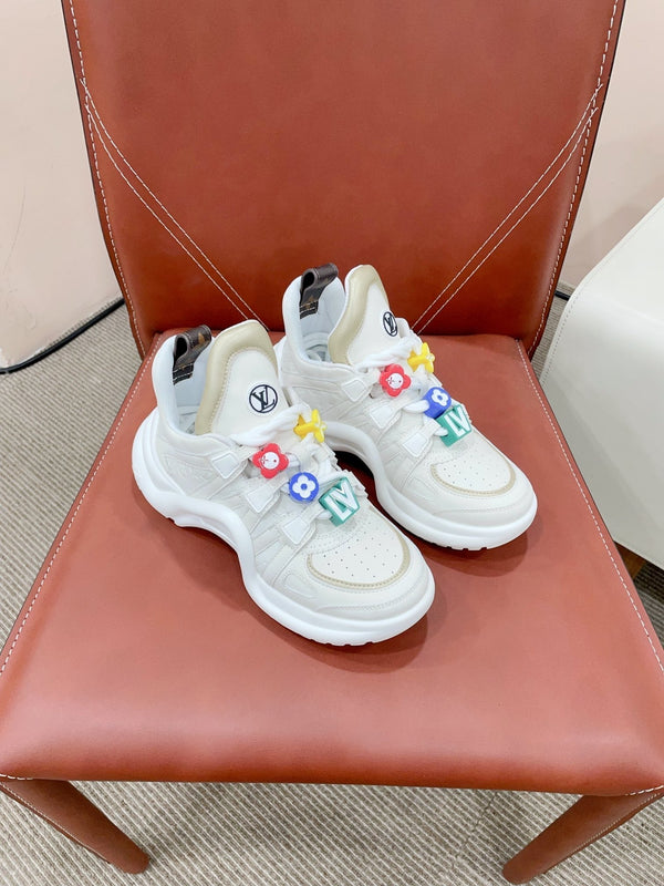 Scarpe sportive LV Archlight bianche con bordo beige in pelle di vitello