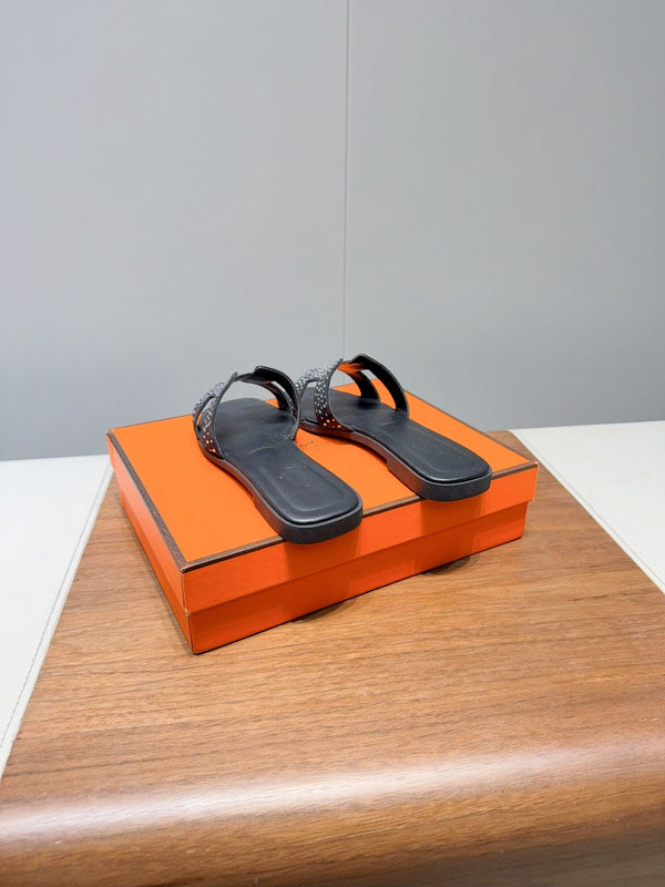 Sandali HM Oran in pelle di vacchetta nera 327122