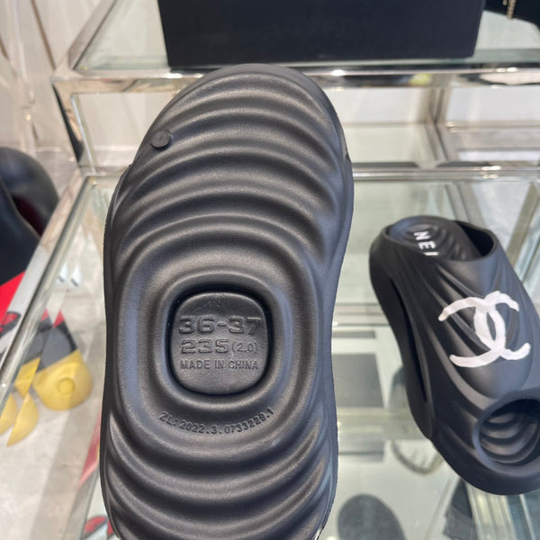 CC Slippers Black Foam 204135