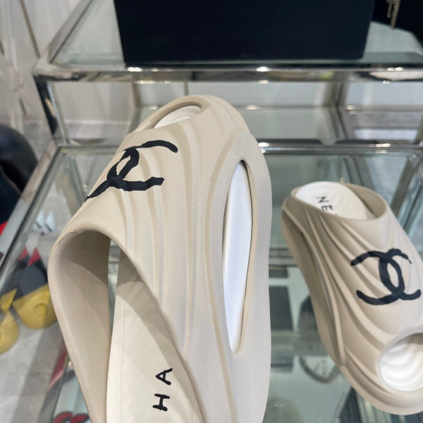 CC Slippers Cream Foam 204139