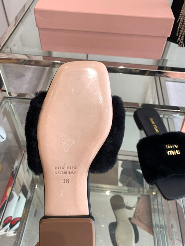 Miu Slippers Black Super Soft Wool