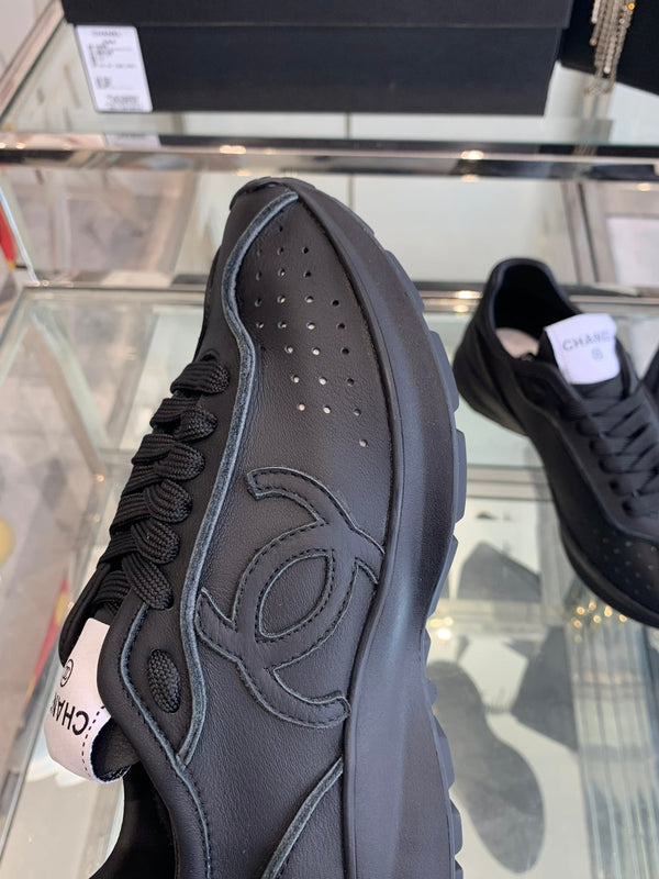 CC Sneaker Black Cowhide 204108