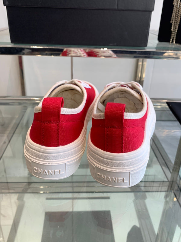 CC Sneaker Red Canvas 203267