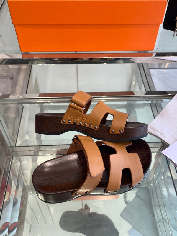 Sandali con zoccolo HM 25 Kos in pelle di vacchetta marrone 292050