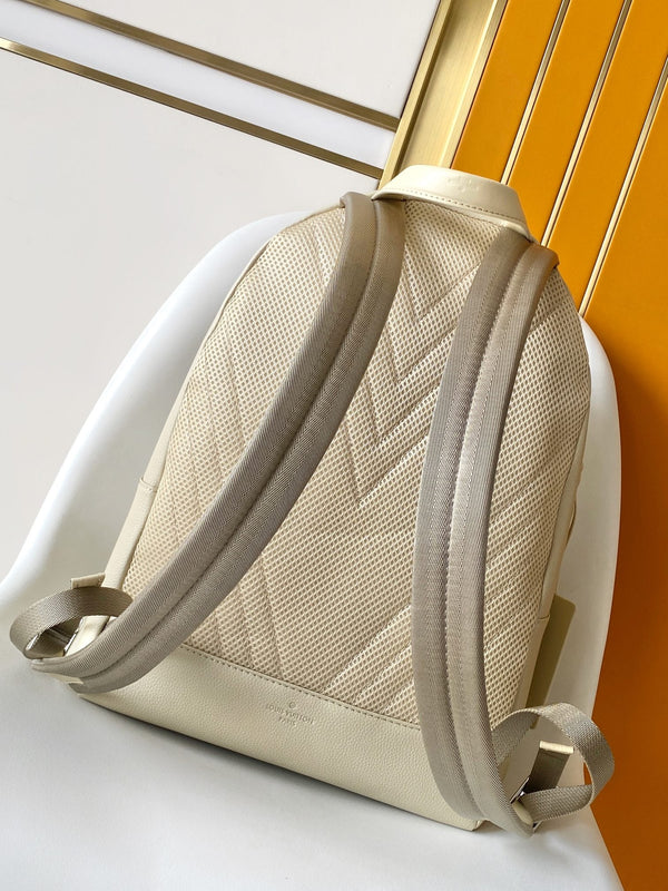 Zaino LV M22503 Takeoff in pelle bovina Aerogram color cachi chiaro