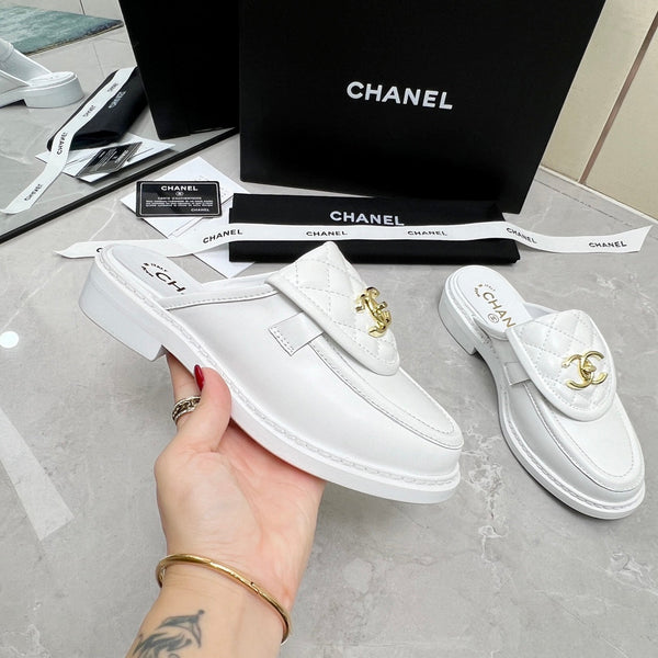 CC Mule White Quilted Calfskin