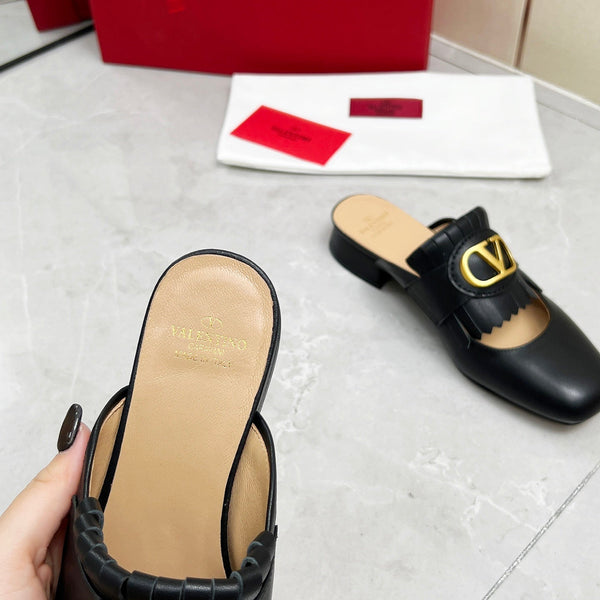 VT 25 Signature Mule Loafer Black Calf Leather 293945