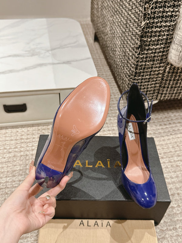 ALAIA ROUND-TOE HIGH HEELS 10 CM IN NAVY BLUE CALFSKIN
