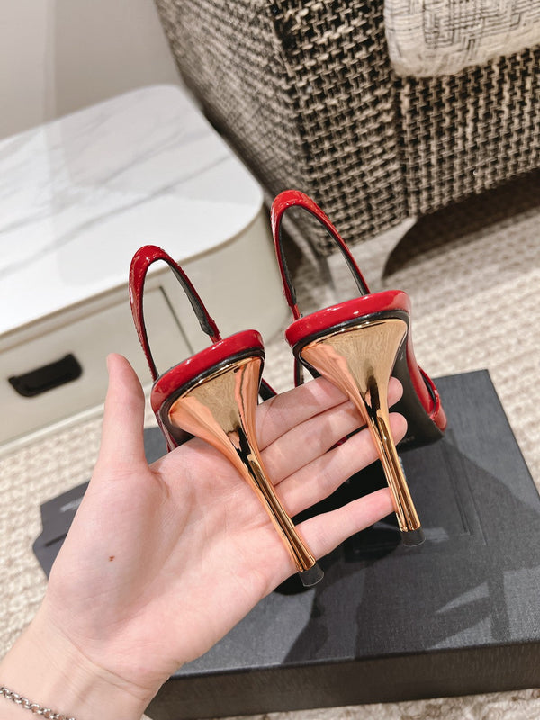 DÉCOLLETÉ DUNE HIGH 10 CM CON CINTURINO IN VERNICE ROSSO RUBINO CON CRISTALLI