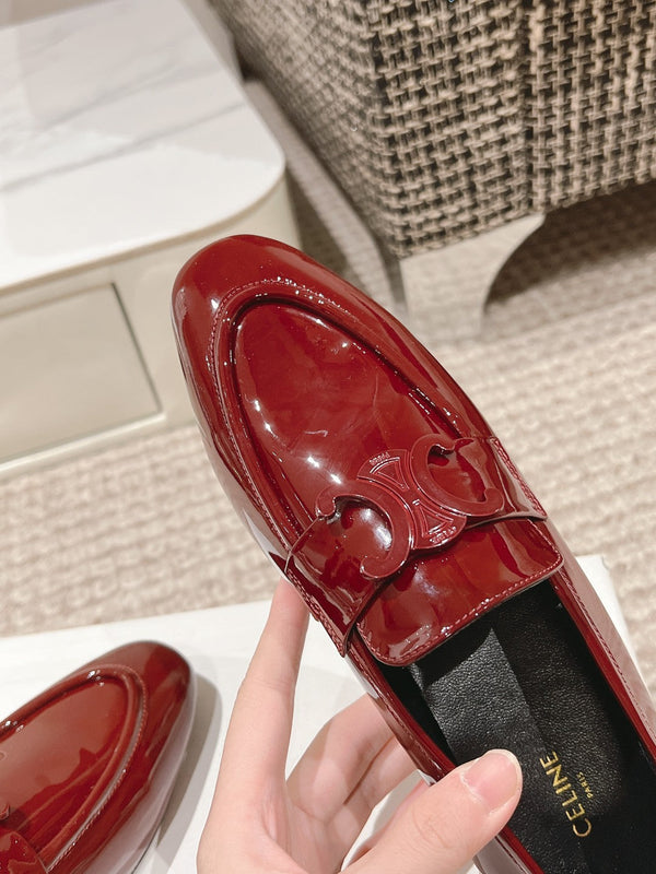TRIOMPHE LOAFER IN CRIMSON RED PATENT CALFSKIN