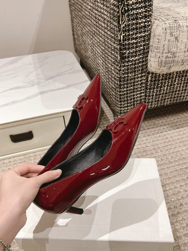 HIGH PUMP 5 CM IN RUBY RED PATENT CALFSKIN