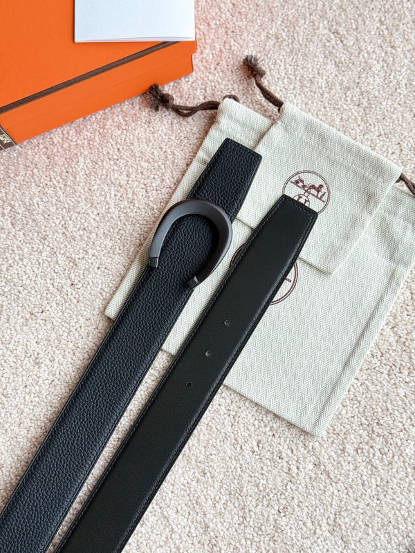 HM Luck Buckle Belt 38mm Black Calfskin 187507