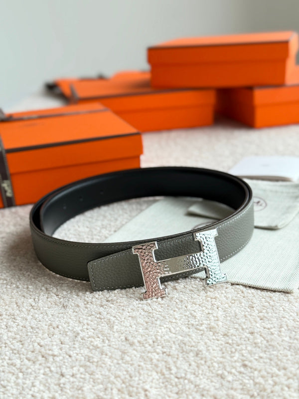 HM Silver H Guillochee Buckle Belt 32mm Gray Green Leather 187598