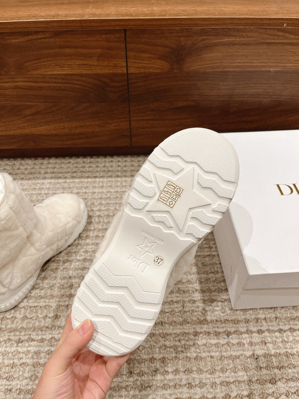 CD Ankle Boots White Fleece And Windbreaker Fabric