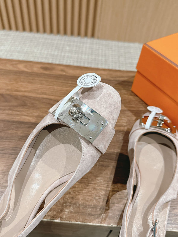 Innocente Slingback in pelle scamosciata color pesca chiaro in pelle di capra