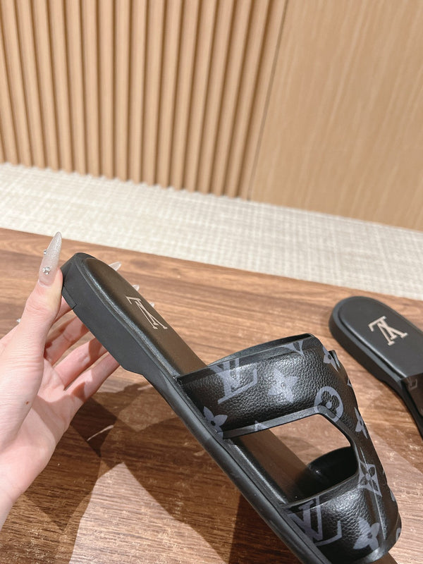 LV Oasis Monogram Nero Pelle di Vitello