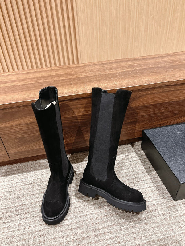 Stivali alti Chelsea CC in pelle scamosciata nera 937070