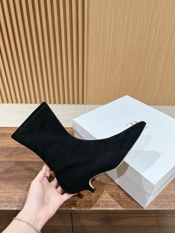 The Row Pointed-toe Ankle Boots 35mm Black Suede 427976