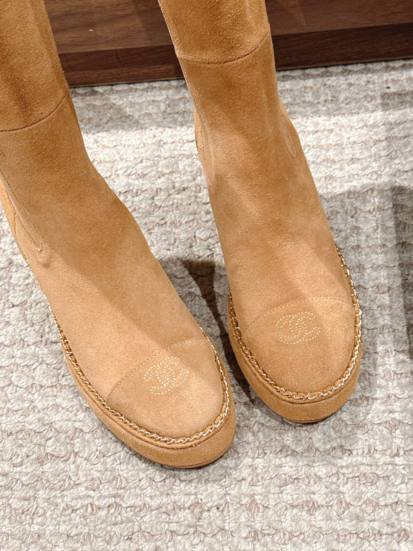 CC 25 Chelsea High Boots With Chain 85mm Beige Suede 428214