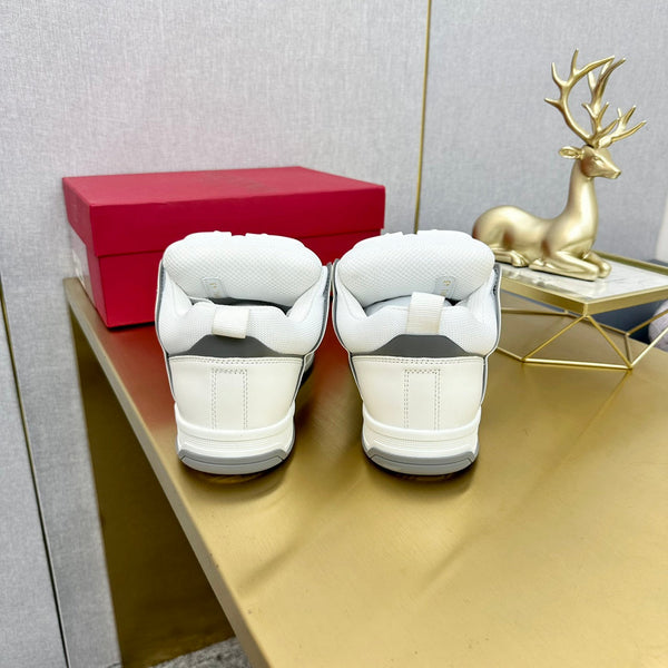 One Stud Sneaker Garavani Calfskin Fabric Brown White