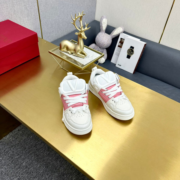 One Stud Sneaker Garavani Calfskin Fabric Light Pink White