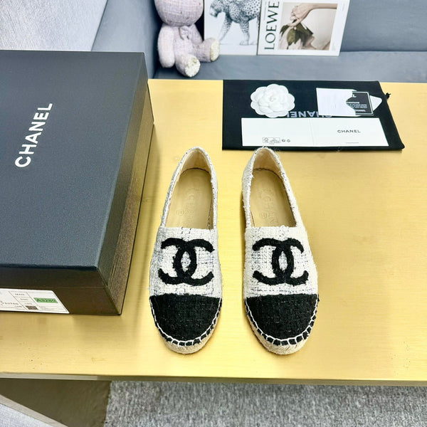 espadrilles white black tweed
