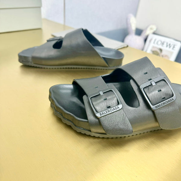 BIRKENSTOCK SLIPPERS IN BLACK CALFSKIN