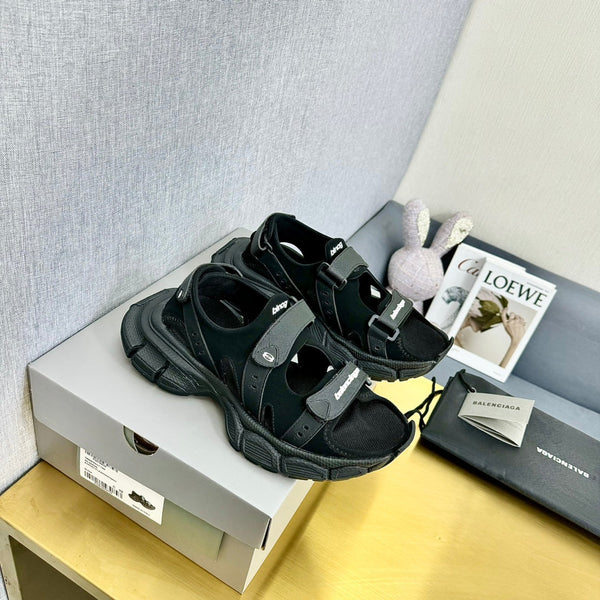 SANDALI SPORTIVI 3XL IN POLIURETANO, POLIESTERE E TPU NERO