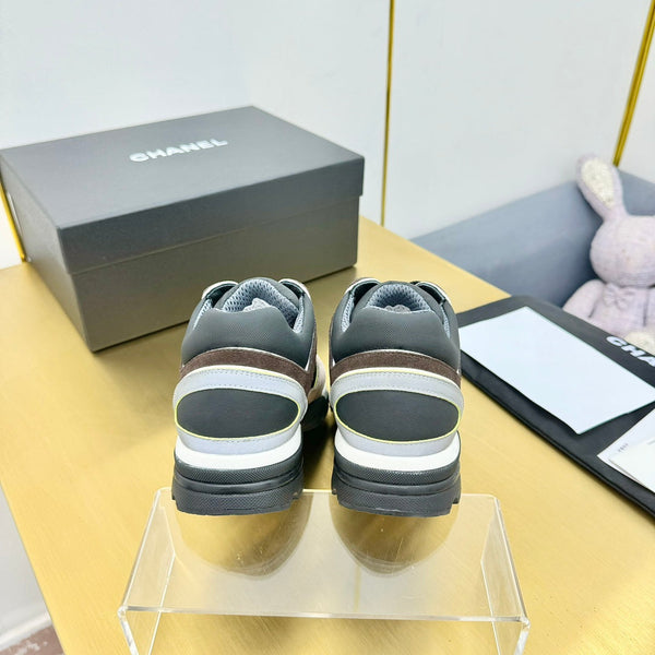 cc womens sneaker in black white calfskin and beige brown suede 137614