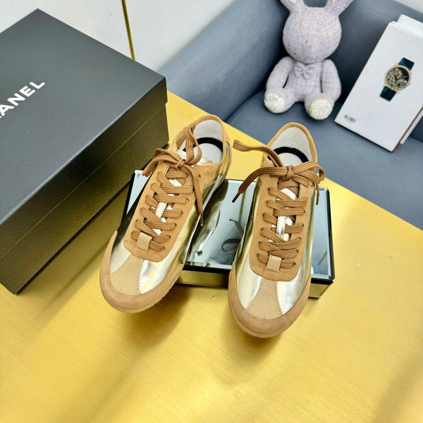 SNEAKER CC IN VITELLO ORO E CAMOSCIO