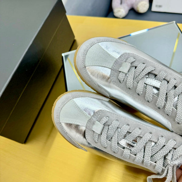 CC SNEAKER IN SILVER GRAY CALFSKIN AND SUEDE