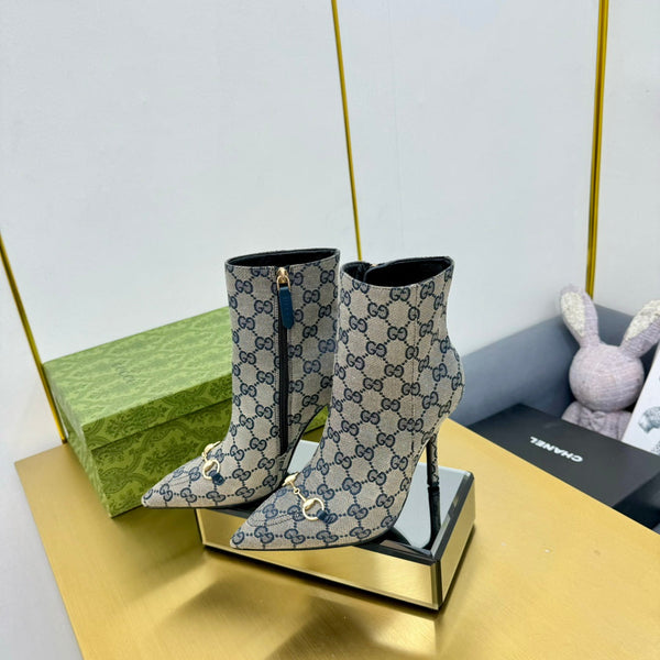 GG HORSEBIT ANKLE BOOT IN PALE GRAY MONOGRAM CANVAS