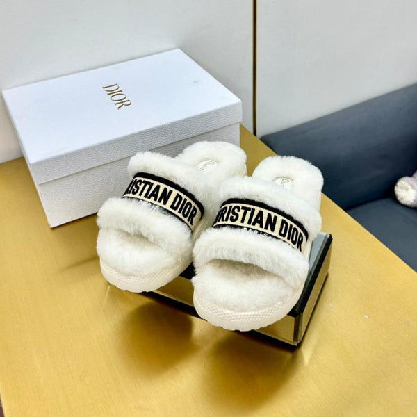 CD Dway Slide In White Mix Black Wool Fleece Lining And Canvas Fabric 111079