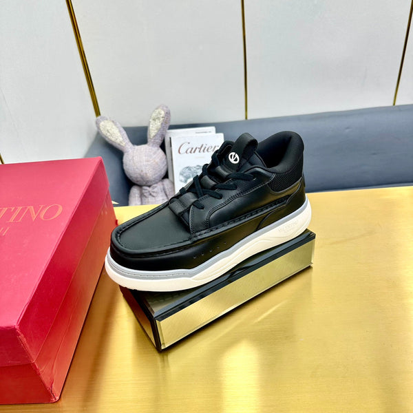 Mid-top Runboot Split Leather Sneaker 30mm Black Calfskin 994553