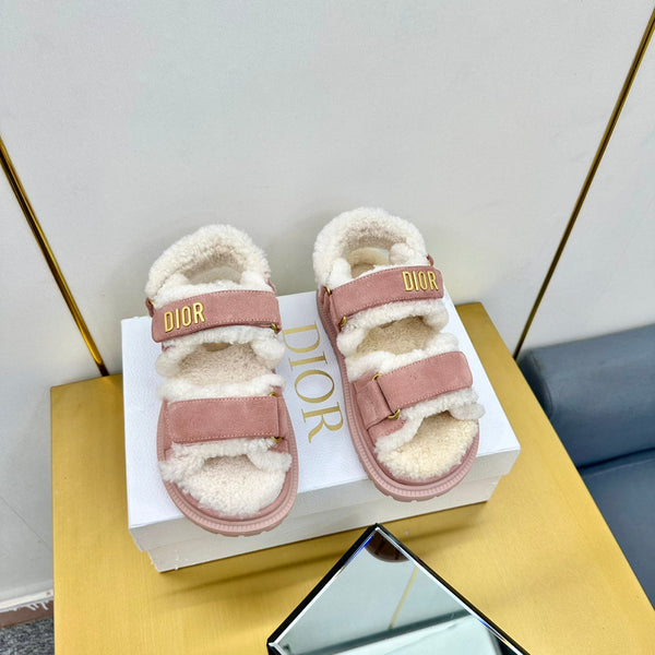 Dioract Sandal In Rose Pink Suede And Wool Fleece Lining 111052