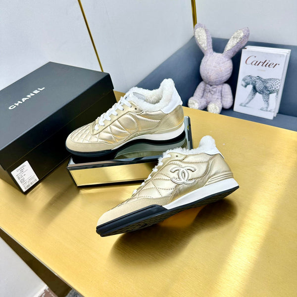 CC Low Sneaker Gold Metalic Wool Cowhide 413859