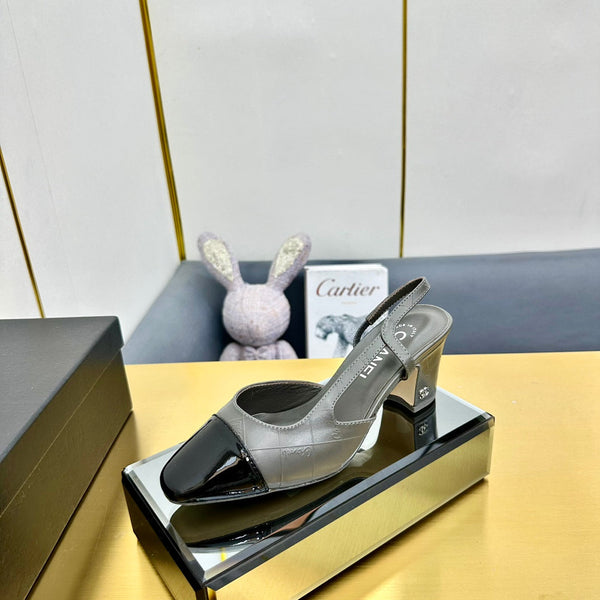 cc slingback pumps 65 in grey lambskin and black patent calfskin 137435